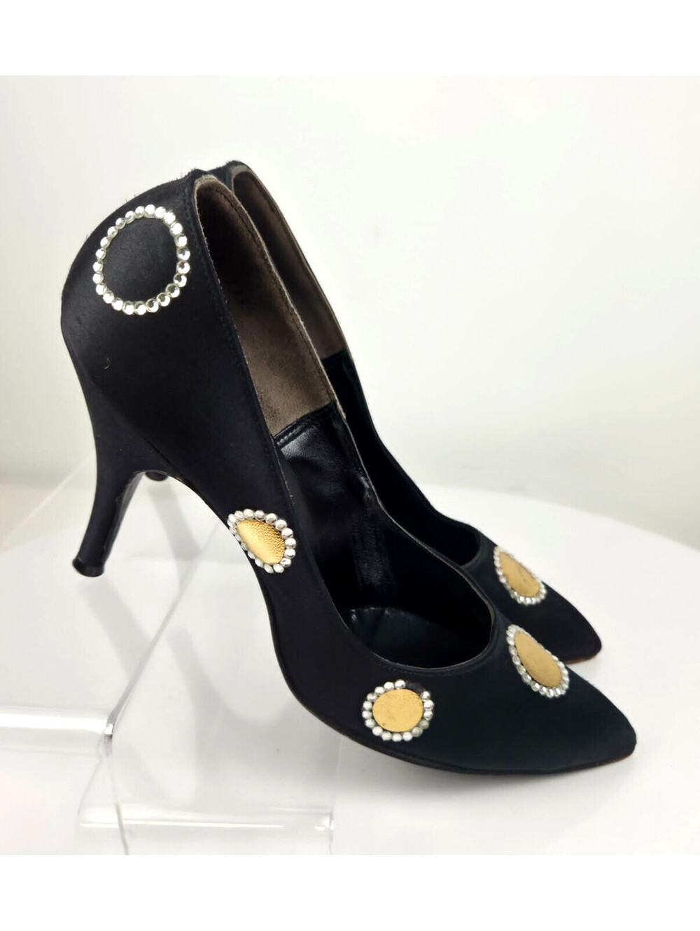Butler’s Lincoln Road Black Satin Pointed Toe Pumps Womens 6.5 Rhinestone Gold A